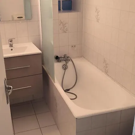 Beguinage Chambre Homestay *